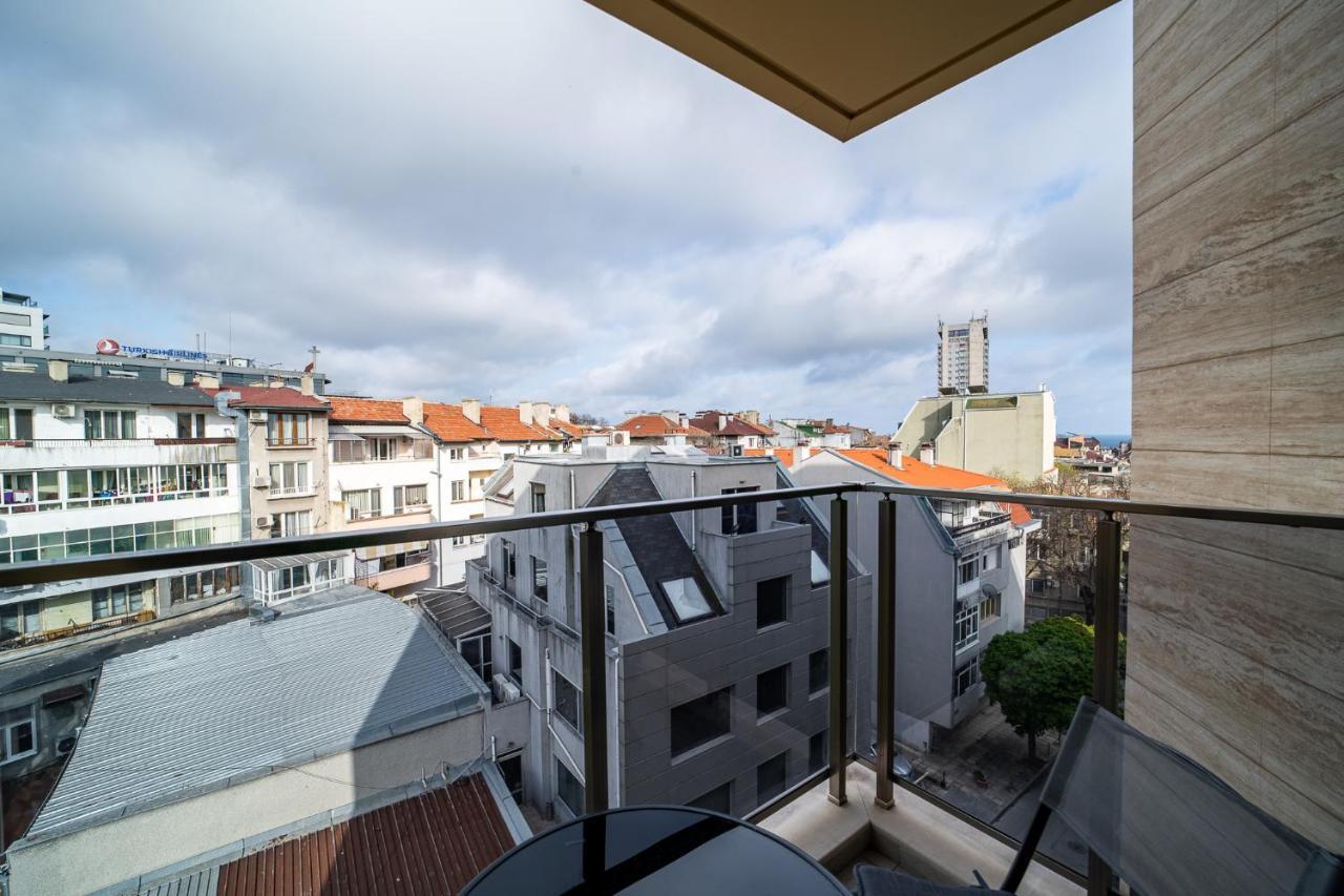 Brand New Downtown Apartment Varna Buitenkant foto